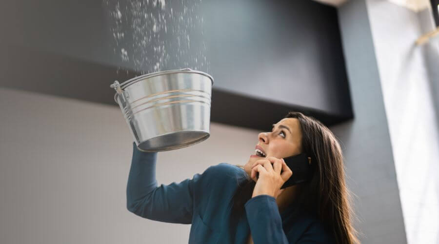 Why choose water damage restoration service for storm damage restoration in Houstonse